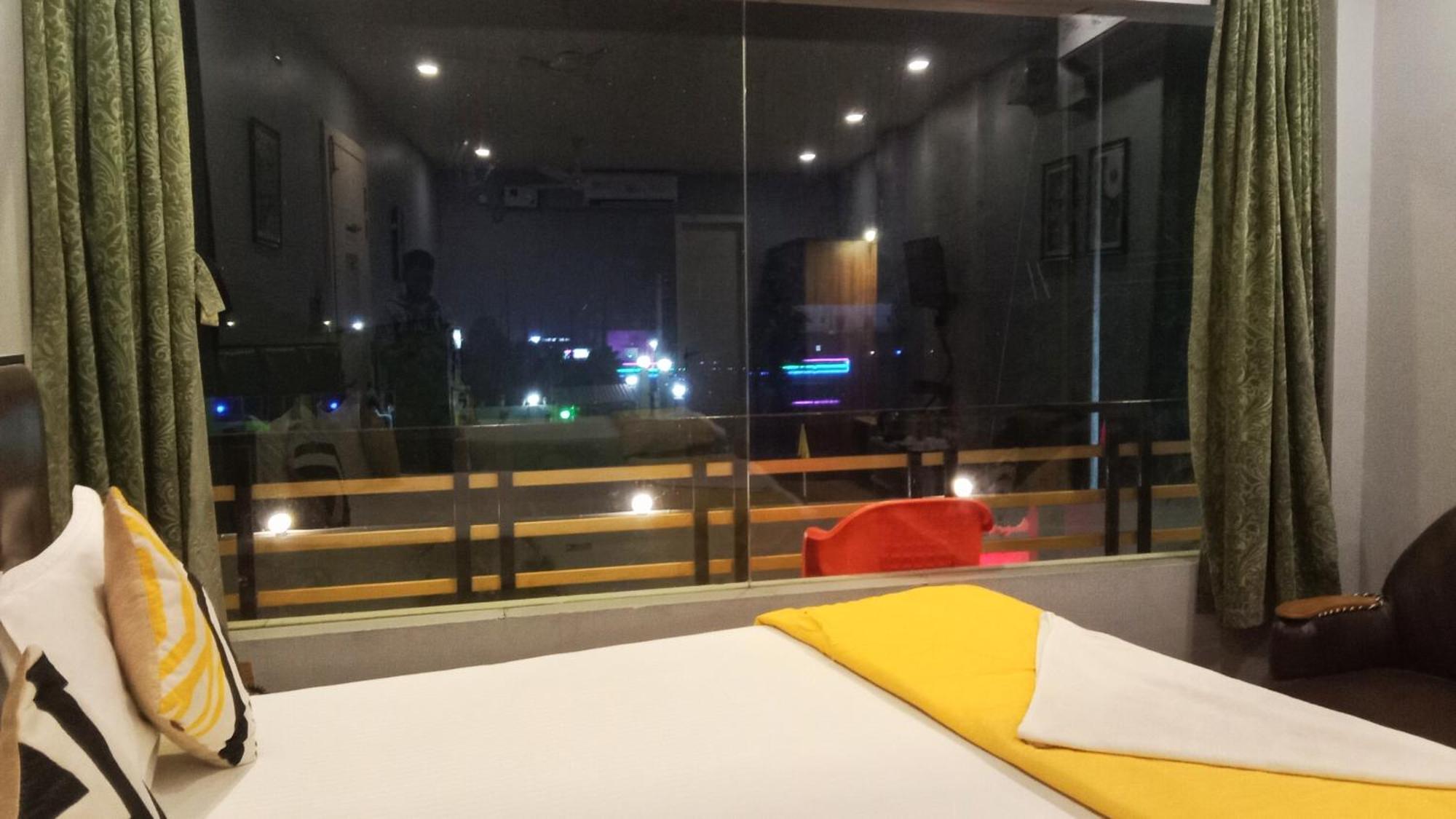 The Promise Hotel And Resort Tajpur ภายนอก รูปภาพ